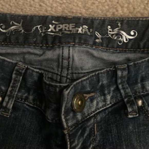 Express Zelda Slim Fit Jean Leggings - Picture 3 of 5